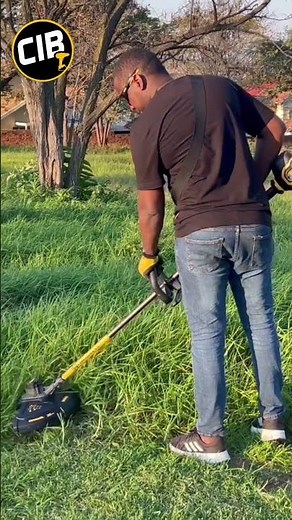 DeWalt 54V XR FLEXVOLT Brush Cutter | DCM571N | Unmatched Cordless Power