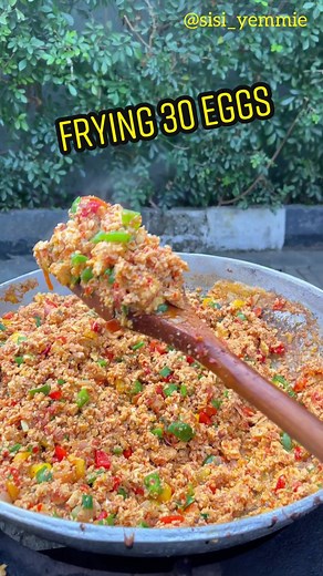 I like to Meal Prep Eggs, a crate of Egg can last weeks and save time especially in the mornings. The taste just as delicious when you reheat it. The full recipe is on my YouTube Channel & More Delicious Recipes in my Cookbooks-go to the link in my bio to download #Eggs #CookingEggs #EggMealPrep #NigerianEggSauce #SisiYemmie