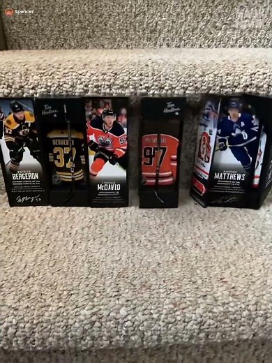 Hockey lockers opening￼.￼