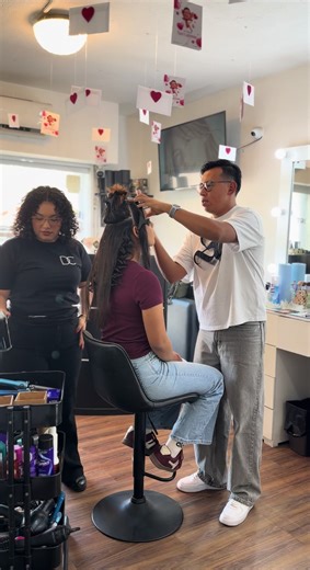 Danny Castro Studio: Premier Makeup Experience in Tepic