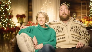 44K views · 1.1K reactions | Erin and Ben Napier have an early Christmas gift just for you!  Take a peek at this behind-the-scenes of #AChristmasOpenHouse then stream on discovery+ | HGTV | Facebook