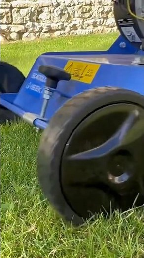 How does a scarifier work? 🧑🏻‍🌾