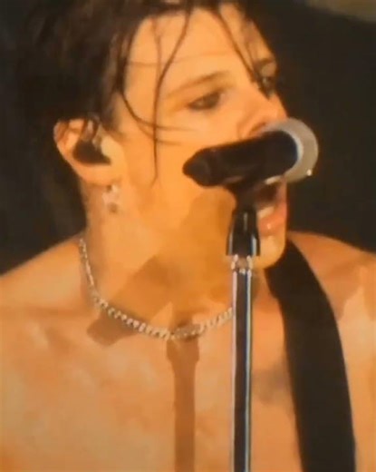 YUNGBLUD "braindead" Live Sept 13, 2025