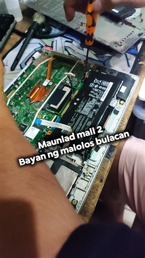 ➡️Asus Vivobook ❌Not charging ✅ Battery replacement 🏪STORE NAME: HEAVENSENT COMPUTER PARTS AND ACCESSORIES SHOP. ⏰ WERE OPEN: MONDAY - SAT 10AM - 6PM 🏢ADDRESS: BLK 8 LOT 10 Maunlad mall 2 San Vicente Malolos Bulacan. 🏯LANDMARK: 📌Katapat ng LOTTO outlet 📌Kahilera ng FOOD COURT 📍Google map RRV7 56J Malolos, Bulacan ☎️CONTACT: 09196274608 🟢FREE CHECK UP 🟢NO FIX NO PAY ‼️We Repair‼️ ✅No Power ✅No Display ✅Blue screen issue ✅LCD Replacement ✅Keyboard Replacement ✅Battery Replacement ✅No boota