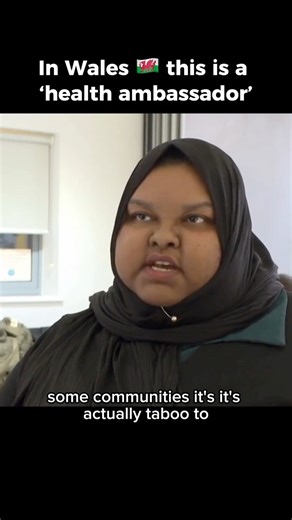 Some people ignorantly assumed this was Wales’ Health Minister. In fact, this is Athika Ahmed, a 23-year-old ‘health ambassador’ involved in designing school resources on women’s health in Wales, not the Health Minister. | Visegrad24