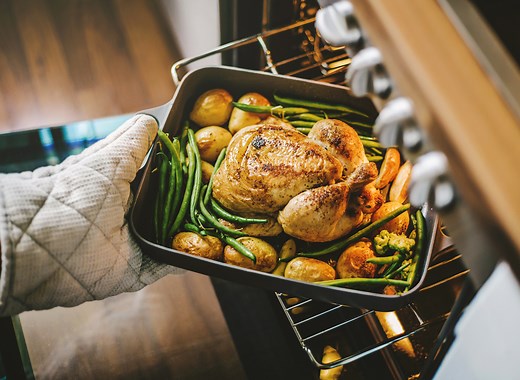 Here's How Long You Actually Need to Cook Your Turkey, Say Chefs