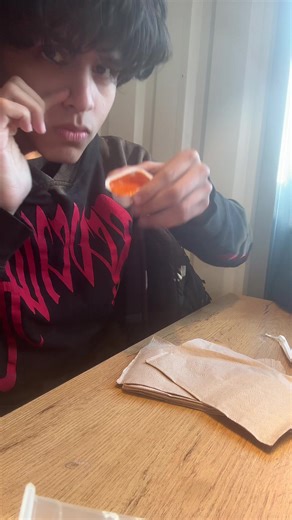 SNORTING BUFFALO SAUCE AT MCDONALDS CHALLENGE @. @aly @≽^- ˕ -^≼ | food challenge