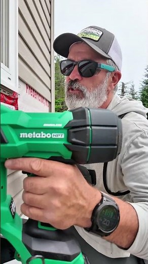 Viny siding repair with Siding Adaptor from @sidingtips.ca