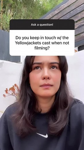 Courtney Eaton Interview About Naughty 90s Group Chat and Elijah Wood Photo