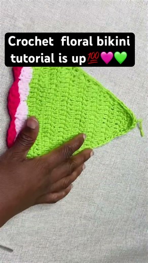 Crochet floral bikini tutorial is now up on my channel 🩷💚let’s recreate together#crochetbikinitop