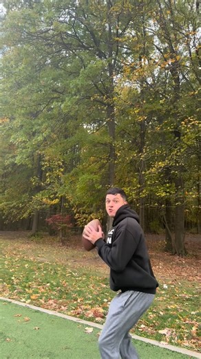 Jojo Scarlotta | STILL GOT IT! I use Gametime for all my sports tickets needs! Use code JOJO20 for $20 off your first purchase 🔥 #gametimepartner... | Instagram