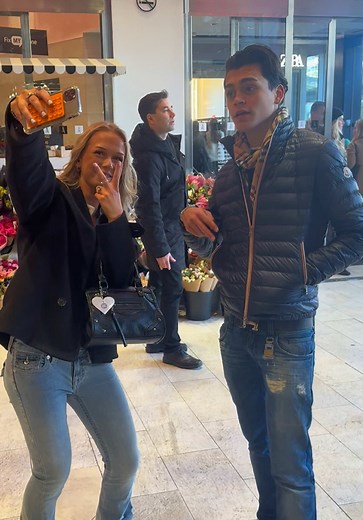 MellandagsRea‼️Beställ ditt Monclerplagg & Burberry Scarf till 85% Rabatt🤩#VongrevenCloset