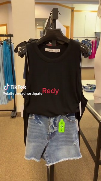 #redy #pretty #women @Daily Thread