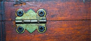 Pros and Cons of a Brass Butt Hinge | DoItYourself.com