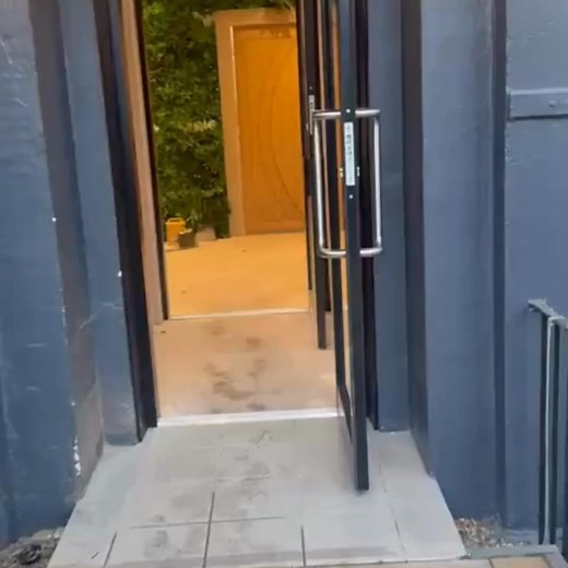 ☕✨ Sneak Peek Alert! ✨☕ Here’s your first look inside The Barista Bar by The Tudor Hotel — where every cup is brewed with passion and every bite feels like a treat! 💛 Get ready to experience our brand-new Barista Bar Menu featuring rich coffees, indulgent cakes, and breakfast favourites. Join us for the Grand Opening on 13th November! 🎉 📍 The Tudor Hotel, Airdrie 👉 www.tudorhotelairdrie.com #TheTudorHotel #BaristaBar #SneakPeek #GrandOpening #AirdrieEats #CoffeeLovers #BrunchVibes #AirdrieCa