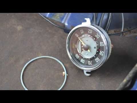 How to: Remove Vintage VW Beetle Speedometer
