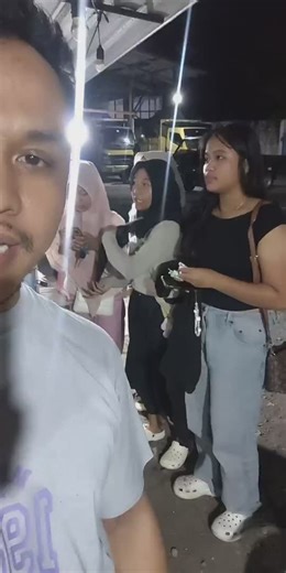 Gadis gadis cantik#fyp #pecelleleslemanbarat #lesehanprincesraja #segomatengtepuktangan #slemanbarat