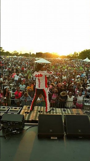Mike Clark Jr performing for over 10,000 people in Mobile, AL 😳