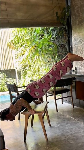 Hello kitty planche tutorial!💀(Updated version)#tutorial #hellokitty #workout #calisthenics