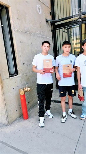 🏛️🎓 Diez postulantes rindieron las evaluaciones preliminares para la Escuela Profesional de Educación Física en el marco del Proceso de Admisión 2026-II de la UNMSM, tras informarse a través de los canales digitales oficiales de la Decana de América y el apoyo de la Municipalidad Distrital de Oyón. Los jóvenes resaltaron el valor de que San Marcos llegue hasta su provincia, brindándoles la oportunidad de postular en igualdad de condiciones y avanzar con paso firme hacia el examen de marzo. | U