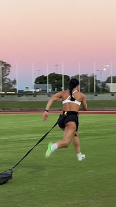 Sleds, sprints and sunsets 🙂‍↕️ #sledtraining #speintsession #sprinting #athletetraining