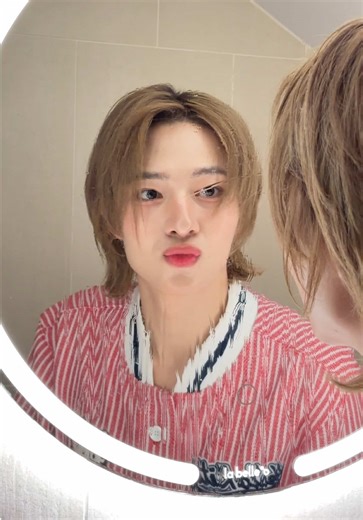 ขอส่งต่อความรักผ่านลิป I VEL MIST YOU นะคับ ❤️💄💋 #IVELMISTYOU #MISTYLIPBARE #VELVETLIPTINTPLUSH #3CETH #nunew_cwr