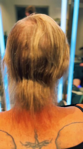 HelloBombshell.se på TikTok