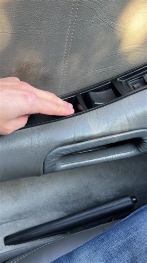 Forgive me but it’s actually true and how I open the door. Shhh stop it!