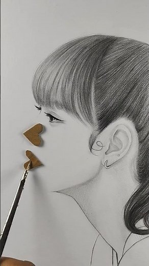 Try this drawing hack 🤌❤️✍️ #art #artist #cartoon #drawing #satisfying #paint #anime #shorts #lisa