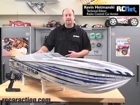 Huge RC Twin Gas Engine Boat!