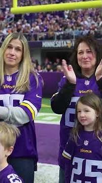 Navy Officer Surprises Family at NFL Game 🥹