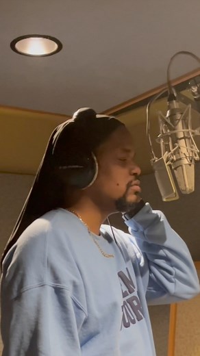 20K views · 600 reactions |  Our Christmas duet is officially out! We had so much fun bringing “The Christmas Song (Chestnuts Roasting on an Open Fire)” to life together.From performing with the Charleston Symphony Orchestra to recording with Jonathan Lovett and Grammy-winning engineer Elliott Elsey, this version is full of warmth, joy, and festive spirit.We hope it brings some holiday cheer to your playlist this season! | Landau Eugene Murphy Jr. | Facebook