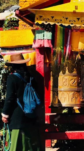 Rotating the prayer wheel #tibet #tibetan #meditation #yoga #nomad