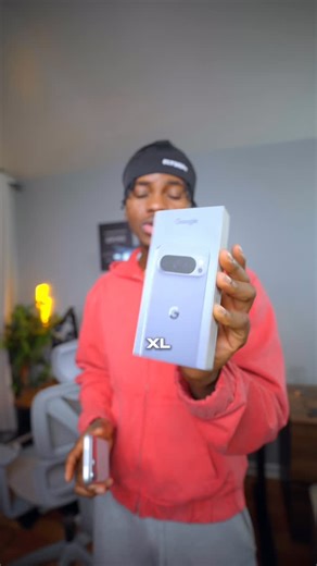 Beeb on Instagram: "I’m finally switching to Android for good… 👀 Meet the Google Pixel 10 Pro XL — clean software, crazy camera upgrades, better AI features, and honestly the most refreshing phone I’ve tried in a minute. This might be the one 🤷🏽‍♂️📱 #Pixel10ProXL #GooglePixel #AndroidSwitch #TeamPixel #PhoneUpgrade #TechReels #Smartphone2025 #CreatorTech #DailyTech #beebng"