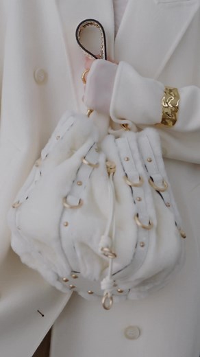 💭 “The 2006 Cocoon was a cult buy, an emblem of its era, with countless variations cherished by our customers. Its revival speaks to our commitment to timeless design, with a modern edge.” - Lisa Tyler, Head of Design Learn More > https://mimco.au/4bfZw0U | Mimco