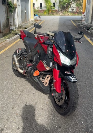 2010 Kawasaki Z1000 for Sale with SC Project Exhaust