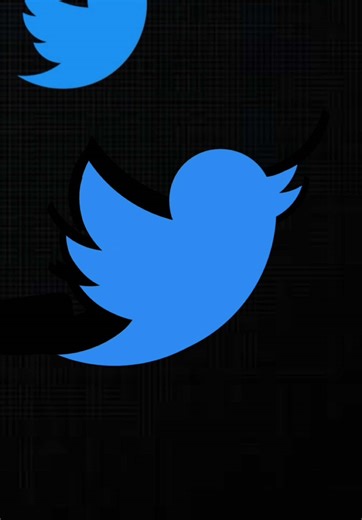 Exploring Nostalgia Through Keyboard Apps on Twitter