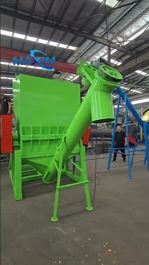 Plastic Waste Shredders | Recycling of Bottles, Pipes, Barrels and Pallets