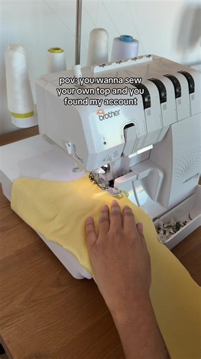 Top pattern just dropped 🔥 Find the Romy sewing pattern in my bio 🫶🏼 #sewing #beginnersewing #sewingpattern #sewingtiktok #sewingtutorial