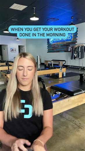 Do you workout in the morning or evening? Let us know below! ⬇️ #pilates #morningpilates #earlybird #eveningworkout #morningworkouts #houstontx