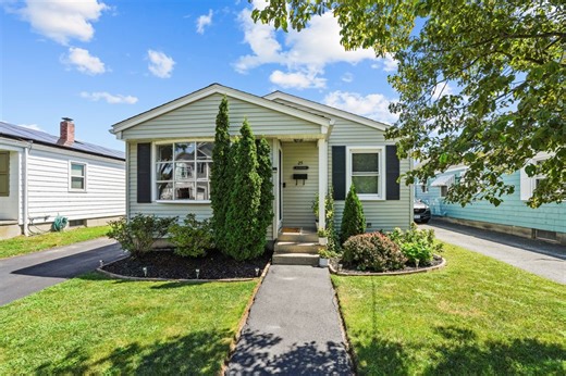 25 Ashley St, Cranston, RI 02920 - MLS 1366649 - Coldwell Banker