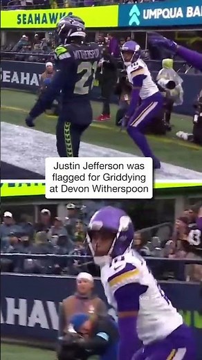 Justin Jefferson flagged for taunting via Griddy #shorts
