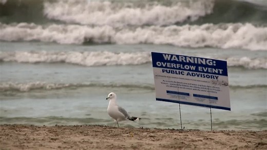 Sewage overflow closes Edgewater Beach