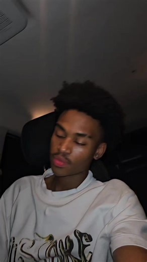 Creative Ways to Use Flower Wallpaper