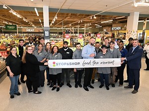 Stop & Shop Unveils Remodeled Bayside Store