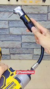 The secret of experienced craftsmen. How to easily screw fasteners in a hard-to-reach place 🔩⚒️💯 . . . . #reelsfb #toolstour #5minutescraft #dailylifehack #tooltips #diytools #lifehacks #lifehack #lifehacks101 #toolshack | Tools Hack
