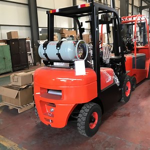 [Hot Item] Energy Saving Gasoline Forklift LPG Fork Lift Truck with Factory Price