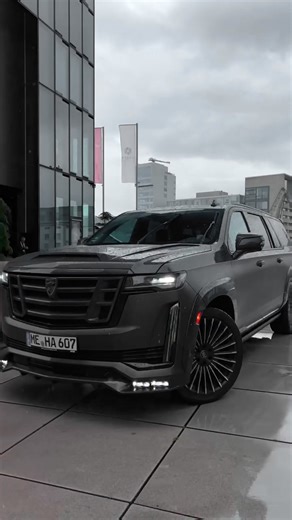 305K views · 14K reactions | CADILLAC ESCALADE by @lartedesign With full BODY KIT and 24 inch custom wheels  by LARTE DESIGN Find your car’s perfect tuning match on our website: larte-design.com #escaladetruck #lartedesign #escaladebodykit #caddyfans #cadillacesthete #escaladev #cadillacescaladev #vseries | Larte Design USA | Facebook