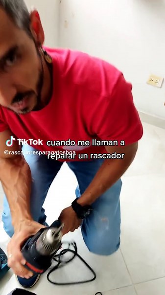 Reparación de Rascadores para Gatos: Cambio Extremo