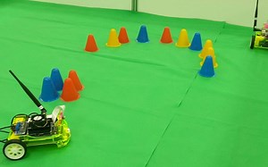 在NVIDIA Jetson Nano上实现JetBot AI自驾车项目 - JetBot避障